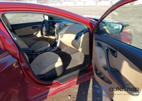 2013 Hyundai Elantra Gls z USA, uszkodzony, nr VIN 5NPDH4AE5DH303313